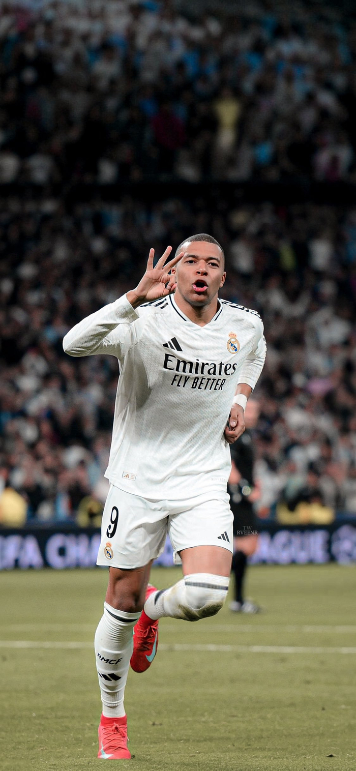 邵佳一就是去得罪人的，一帮30岁以上国脚将被放弃，牵动十人以上利益（邵佳一铁腕调整：多名30岁以上国脚或被弃用，牵动十余人利益）