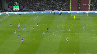 李霄鹏：海牛队11月8日重新集结，计划去上海踢一场热身赛（李霄鹏称海牛队将于11月8日集结，计划赴上海进行热身赛）