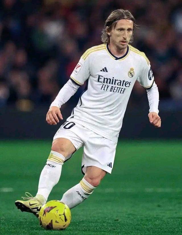 齐沃：我们赢5-0会被认为是正常，2-1是运气好，输球就是灾难（齐沃：5-0取胜被视作理所当然，2-1算走运，输球就是灾难）