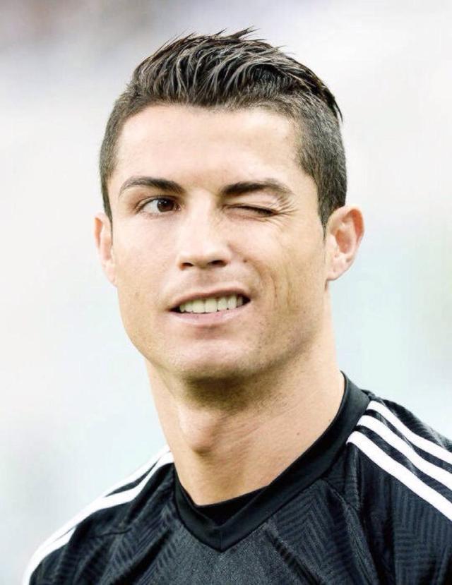 半场：云南1-0西海岸，奥斯卡助攻恩里克闪击（上半场结束：云南1比0领先西海岸，奥斯卡助攻恩里克先拔头筹）