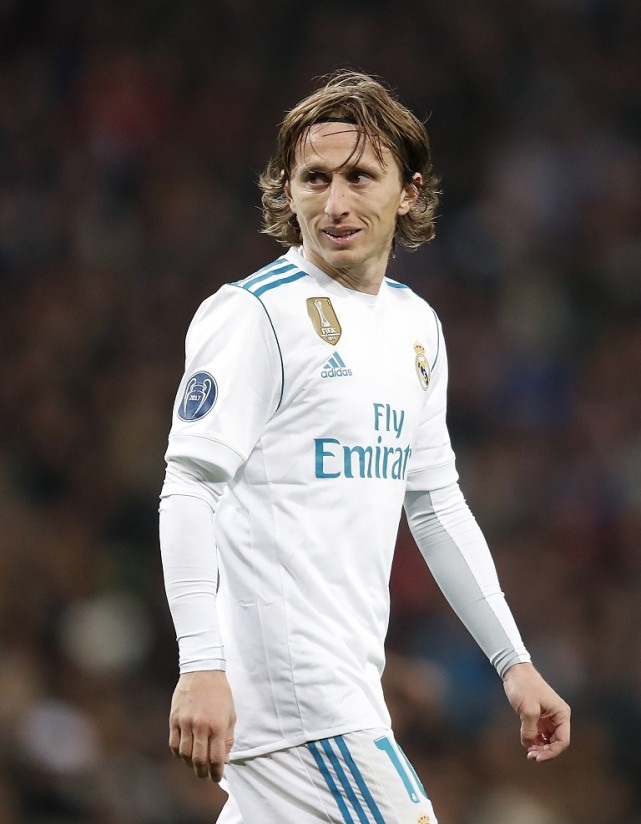 这个家离不开他，姆巴佩直接参与了皇马最近9粒进球（皇马近9球全有他参与，姆巴佩成不可或缺）